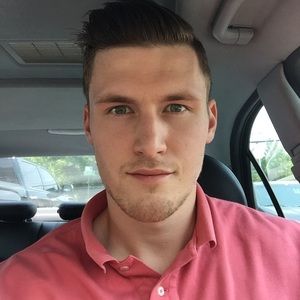 Meet your Posher, Eric